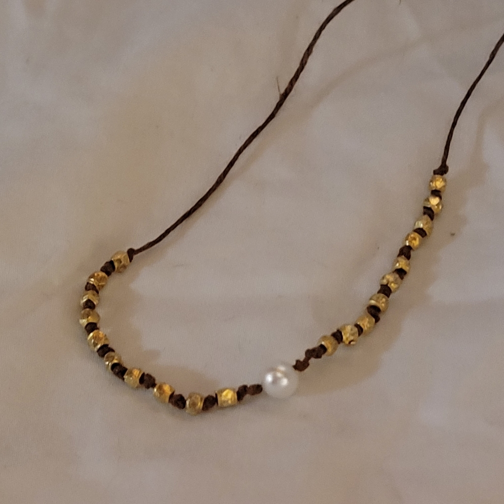 18k Beaded pearl necklace